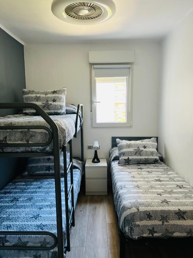 Delux Apartament Салоу Екстериор снимка